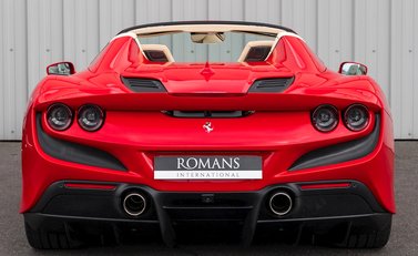 Ferrari F8 Tributo Spider 5