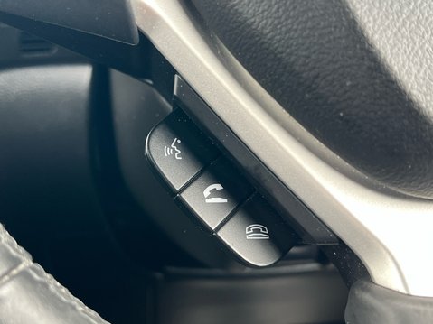 Suzuki Vitara SZ-T BOOSTERJET MHEV 30