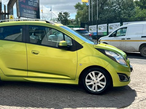 Chevrolet Spark LTZ 14