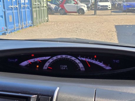 Toyota Estima Auto+Petrol+LowMiles+7Seater 19