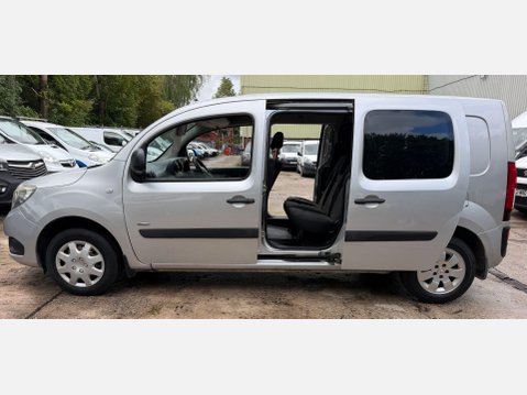 Mercedes-Benz Citan 1.5 109 CDI BlueEfficiency Crew Van Double Cab 6dr Diesel Manual L3 Euro 5 31