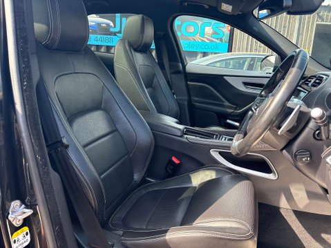 Jaguar F-Pace 2.0 D240 R-Sport SUV 5dr Diesel Auto AWD Euro 6 (s/s) (240 ps) 50