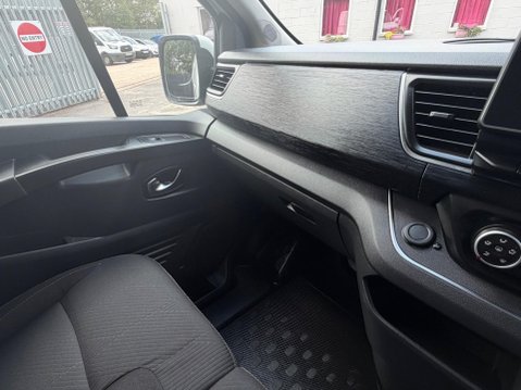 Nissan Primastar DCI TEKNA L1H1 34