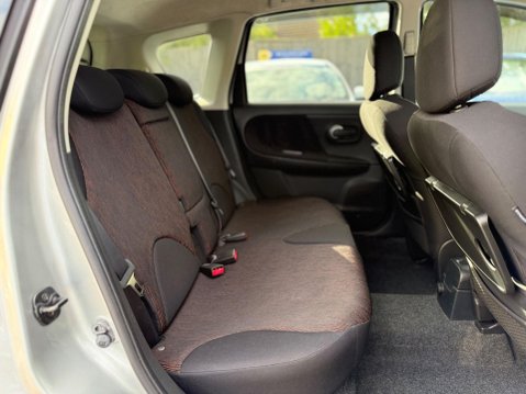 Nissan Note 1.4 16V n-tec Euro 4 5dr 27