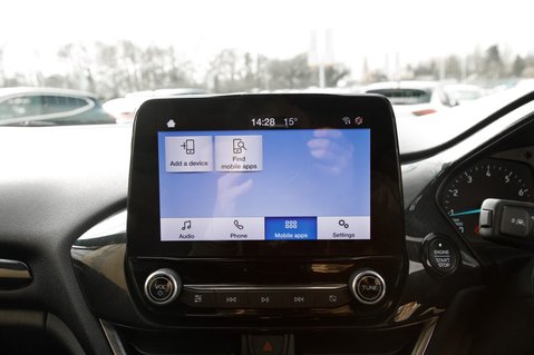 Ford Fiesta ST-LINE 24