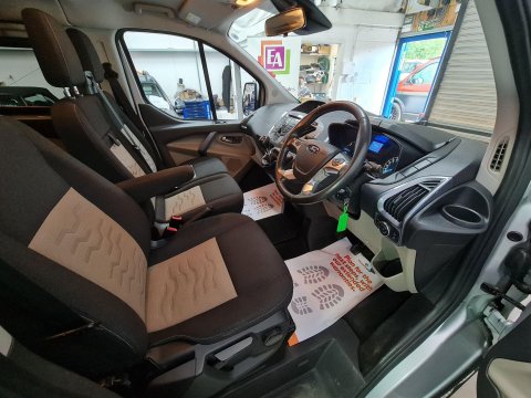Ford Tourneo Custom 2.0 310 EcoBlue Titanium L1 Euro 6 (s/s) 5dr 34