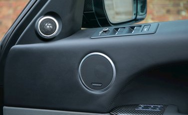 Land Rover Range Rover Sport 5.0 SVR 23