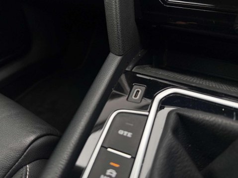 Volkswagen Passat 1.4 TSI 13kWh GTE DSG Euro 6 (s/s) 4dr 46