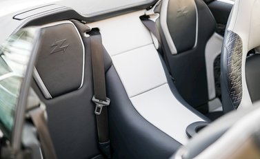 Aston Martin Zagato Vanquish Volante 15