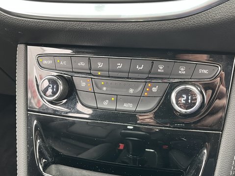 Vauxhall Astra 1.4T 16V 150 Elite 5dr Auto 31