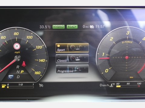 Mercedes-Benz E Class E 300 DE AMG LINE PREMIUM 22