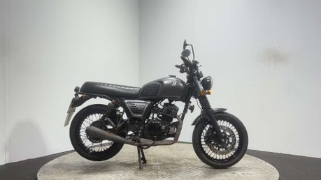 Bullit Bluroc 2021 6K RUNNING RETRO MODERN CLASSIC BIKE PROJECT 125CC LEARNER 1