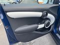 Mini Hatch COOPER 4