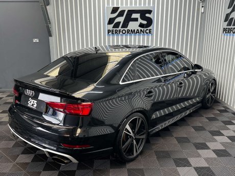 Audi RS3 2.5 TFSI Saloon 4dr Petrol S Tronic quattro Euro 6 (s/s) (400 ps) 31