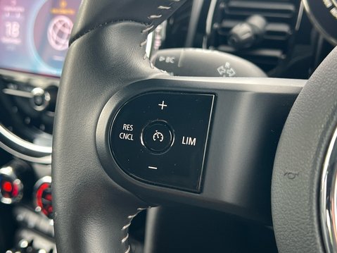 Mini Hatch COOPER S LEVEL 3 32