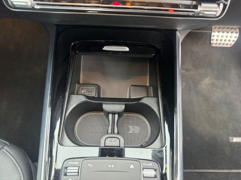 Mercedes-Benz GLA Class GLA 250 E EXCLUSIVE EDITION 23