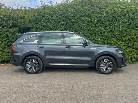 Kia Sorento 1.6 h T-GDi 2 SUV 5dr Petrol Hybrid Auto AWD Euro 6 (s/s) (226 bhp) 5
