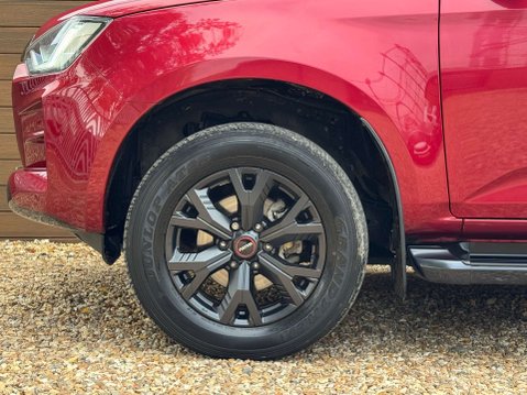 Isuzu D-Max 1.9 D-Max V-Cross Auto 4WD 4dr 14