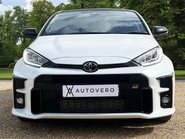 Toyota Yaris GR-Y CIRCUIT 2