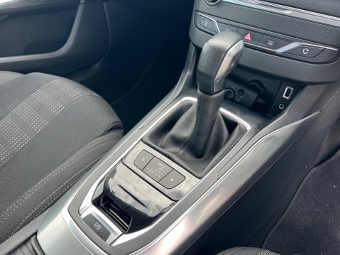 Peugeot 308 1.2 PureTech Allure EAT Euro 6 (s/s) 5dr 35