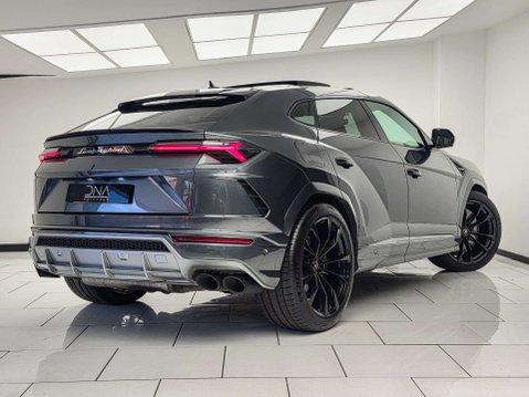 Lamborghini Urus 4.0 V8 BiTurbo SUV 5dr Petrol Auto 4WD Euro 6 (650 ps) 3