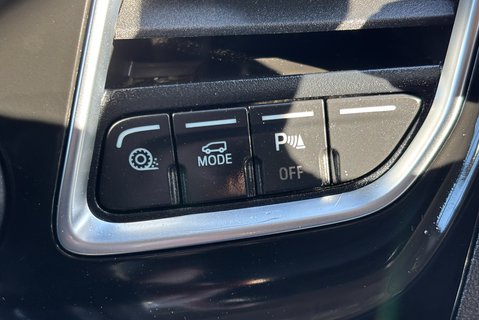 Ford Transit Custom 300 Active L1 170 ps Selectshift Panel Van - Tailgate & Twin Side Doors 33