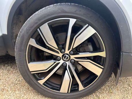 Volvo XC40 1.5h T5 Twin Engine Recharge 10.7kWh R-Design Pro SUV 5dr Petrol Plug-in Hy 29