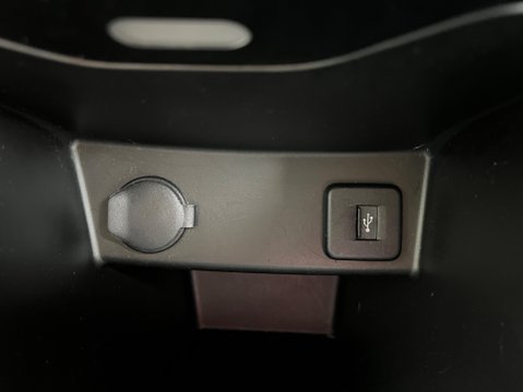 Suzuki Swift 1.2 SZ4 4X4 19