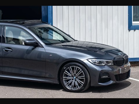 BMW 3 Series 3.0 330d xDrive M Sport MHEV Auto 4WD 5dr 23