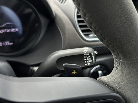 Porsche 718 CAYMAN GT4 RS PDK 78