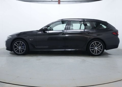 BMW 5 Series 2.0 530e M Sport Auto 5dr 9