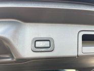 Land Rover Range Rover Evoque 2.0 D200 R-DYNAMIC HSE MHEV 7