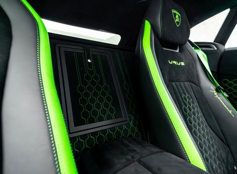 Lamborghini Urus PERFORMANTE 24