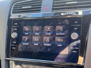 Volkswagen Golf 2.0 Golf R TSi 4Motion Semi-Auto 4WD 5dr 24