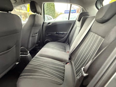 Vauxhall Corsa 1.4i 16v Exclusiv 5dr 21
