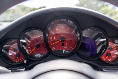 Porsche 911 4.0 911 GT3 PDK 15