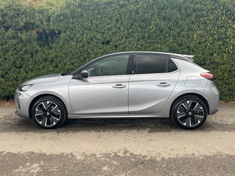 Vauxhall Corsa 50kWh Ultimate Hatchback 5dr Electric Auto (136 ps) 6