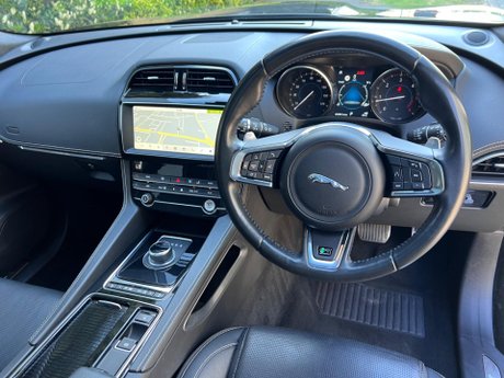 Jaguar F-Pace 2.0 D180 R-Sport Auto AWD Euro 6 (s/s) 5dr 93
