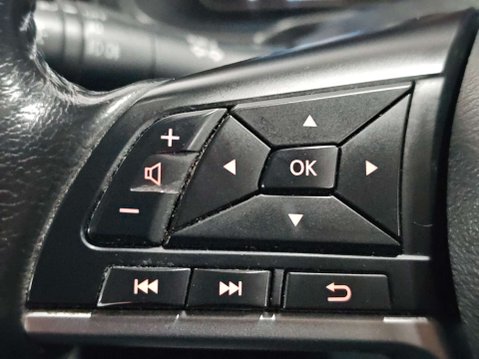 Nissan LEAF N-Connecta 5dr 45