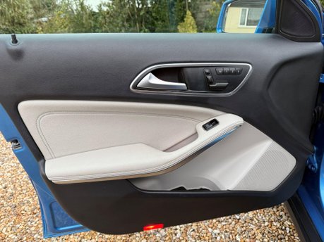 Mercedes-Benz GLA 2.1 GLA200d Sport (Premium Plus) 7G-DCT Euro 6 (s/s) 5dr 32