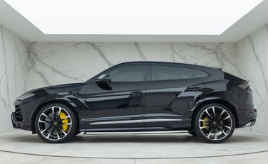 Lamborghini Urus 2