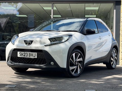 Toyota Aygo X VVT-I EDGE 13