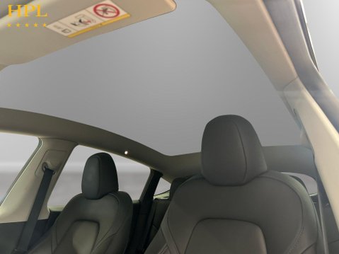 Tesla Model Y (Dual Motor) Long Range SUV 5dr Electric Auto 4WDE (384 bhp) 2 Owners - Air 18