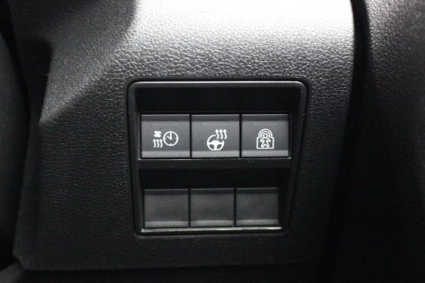 Vauxhall Combo Life 5dr 100kW Ultimate 52kWh Electric Automatic (11kW Charger) 27