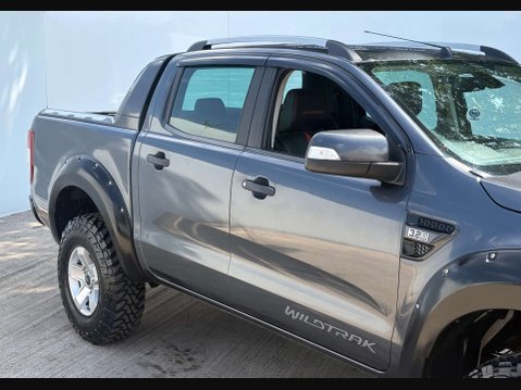 Ford Ranger 3.2 Ranger Wildtrak 4x4 TDCi 4WD 8