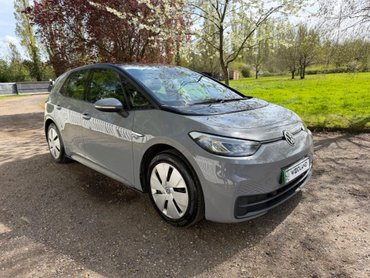 Volkswagen ID.3 Pro Performance 58kWh Life Auto 5dr