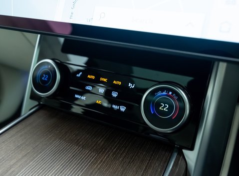 Land Rover Range Rover P510e Autobiography 32