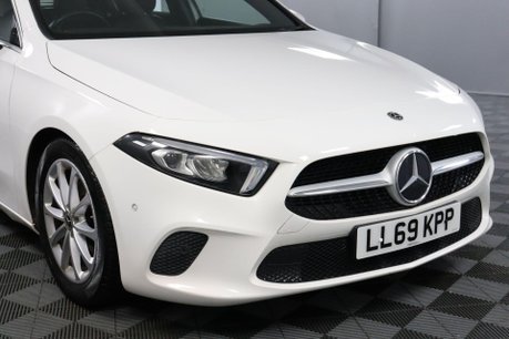 Mercedes-Benz A Class A 180 SPORT EXECUTIVE 9