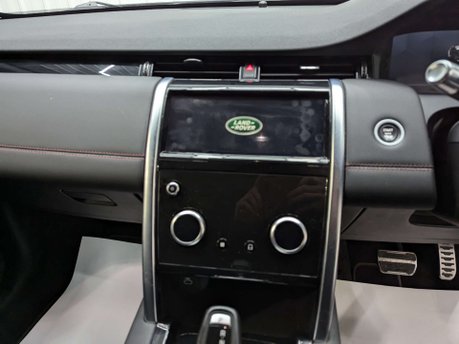Land Rover Discovery Sport 1.5 Discovery Sport R-Dynamic SE P300e Auto 4WD 5dr 84