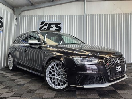 Audi RS4 4.2 FSI V8 Estate 5dr Petrol S Tronic quattro Euro 5 (450 ps) 41